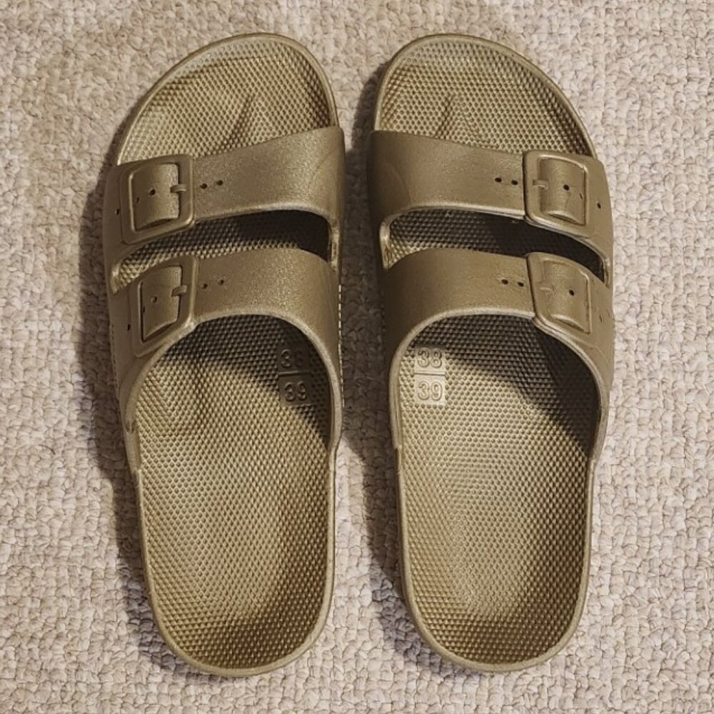 Freedom Moses Slides-Great Condition!